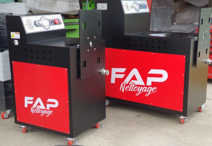 2 machines by FAP NETTOYAGE